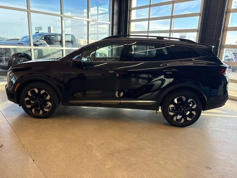 Used 2024 Kia Sportage X-Line w/ X-Line Premium Package image 8