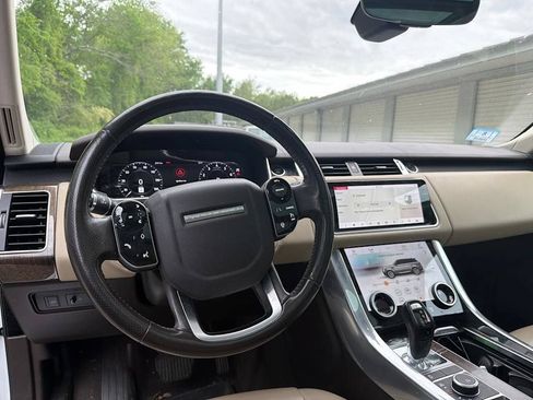 Used 2018 Land Rover Range Rover Sport HSE AWD/4WD image 10