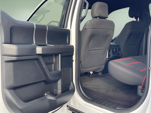 Used 2017 Ford F150 XLT w/ Equipment Group 302A Luxury image 19