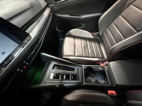 Used 2022 Volkswagen GTI Autobahn image 84