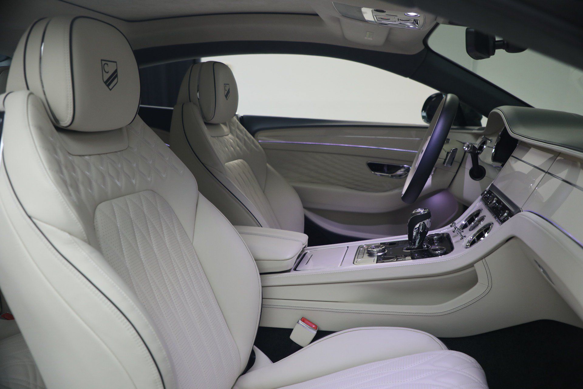 Certified 2026 Bentley Continental GT Azure AWD/4WD image 24