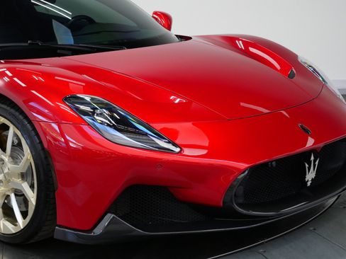 Used 2022 Maserati MC20 -Amazing Color, Full Leather I image 33