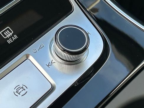 New 2026 Audi SQ7 Premium Plus image 29