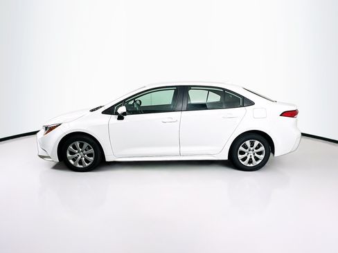 Used 2024 Toyota Corolla LE FWD image 4