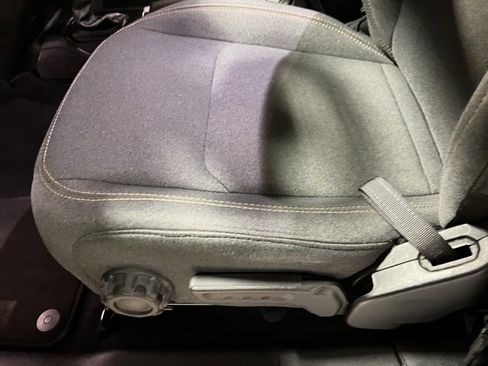 Used 2024 Jeep Wrangler Sport S image 22