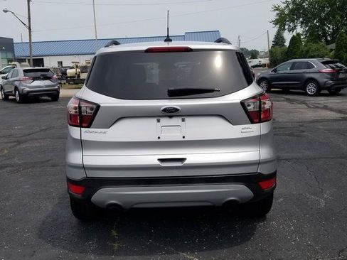 Used 2018 Ford Escape SEL w/ Ford Safe & Smart Package FWD image 6
