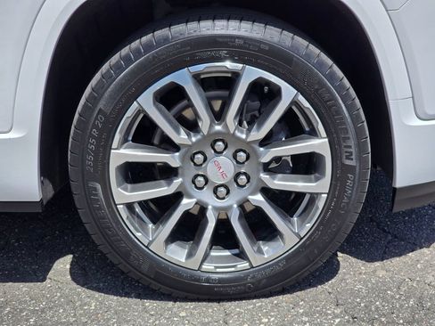 Certified 2023 GMC Acadia Denali w/ Denali Technology Package AWD/4WD image 26