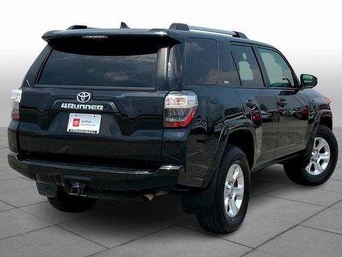 Used 2021 Toyota 4Runner SR5 RWD image 12