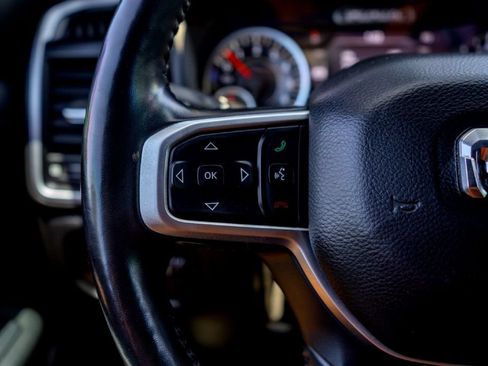 Used 2019 RAM 1500 Big Horn AWD/4WD image 15