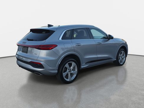 New 2025 Audi Q5 Premium Plus image 5