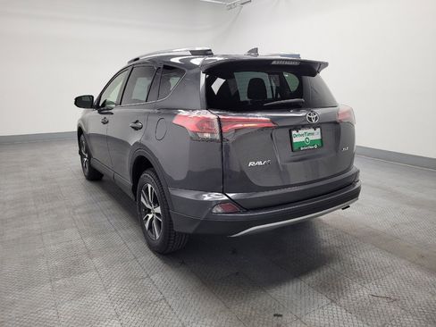 Used 2018 Toyota RAV4 XLE FWD image 5