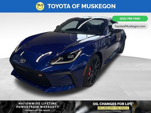 New 2025 Toyota GR86 Premium w/ Performance Package image 3