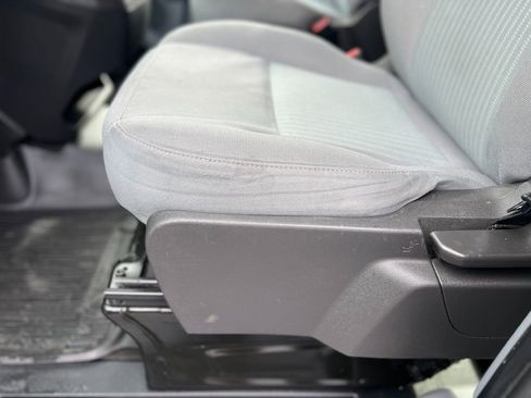 Used 2017 Ford Transit 350 XL image 18