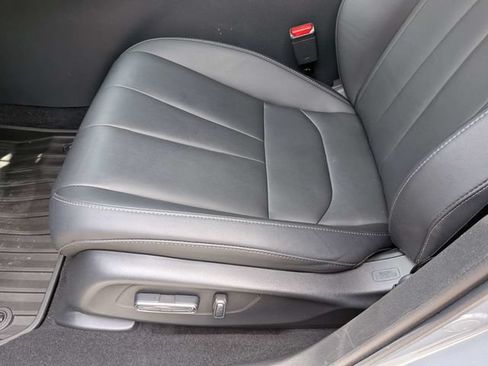 Certified 2025 Acura ADX FWD image 22