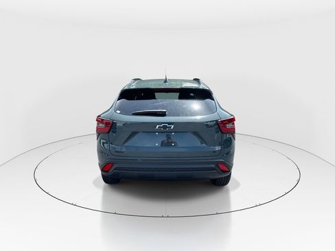 New 2026 Chevrolet Trax LT FWD image 7