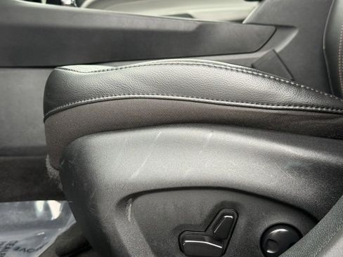 Certified 2023 Jeep Compass Limited image 13