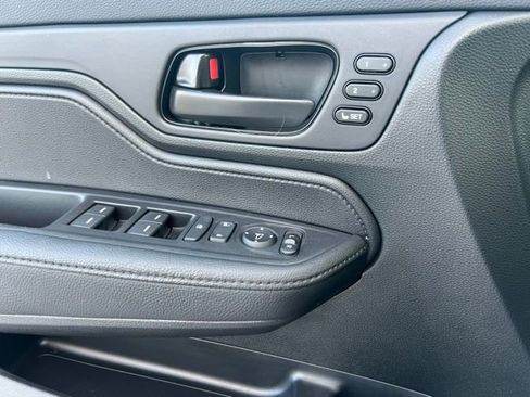 Used 2023 Honda Odyssey Sport image 23