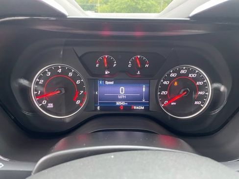 Used 2020 Chevrolet Camaro LT RWD image 17