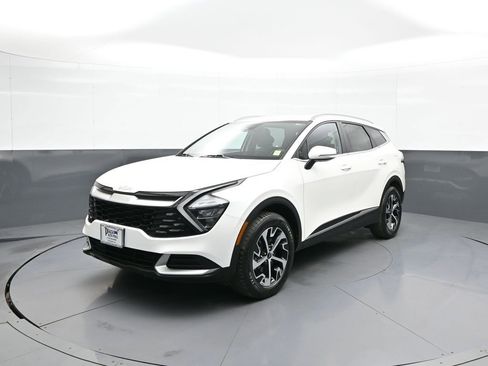 Certified 2023 Kia Sportage EX AWD/4WD image 1