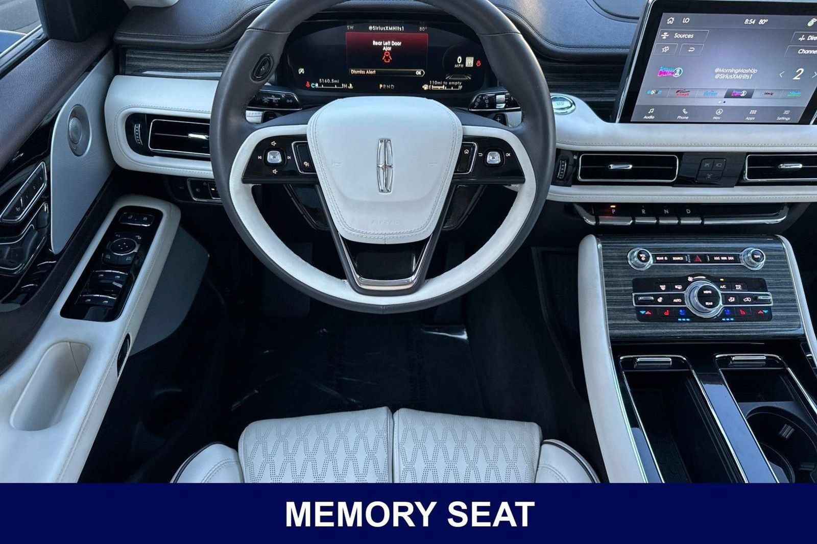 Used 2024 Lincoln Aviator Black Label AWD/4WD image 18