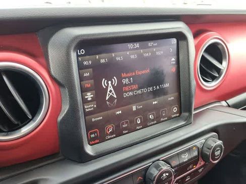Used 2021 Jeep Gladiator Rubicon w/ Uconnect 4C Nav & Sound Group AWD/4WD image 21