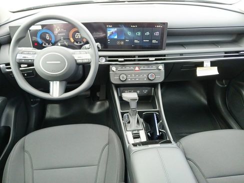 New 2026 Hyundai Tucson SE FWD image 10