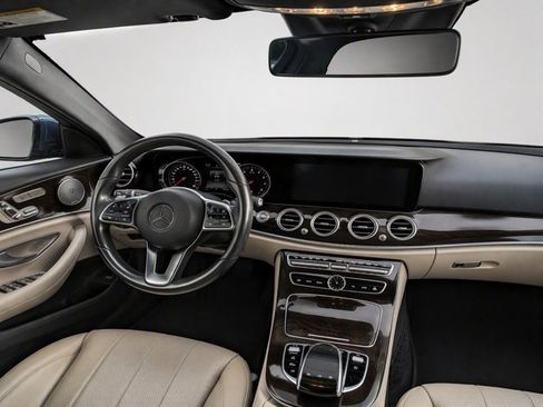 Used 2019 Mercedes-Benz E 300 image 26