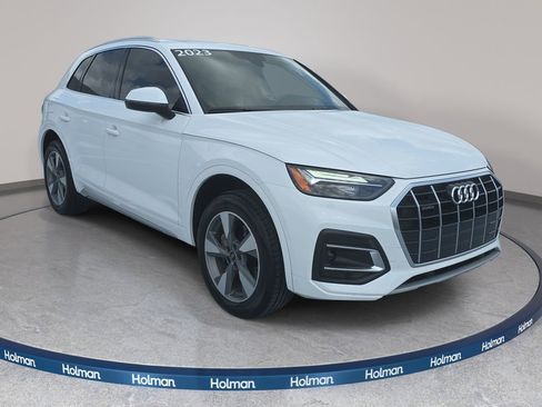 Used 2023 Audi Q5 2.0T Premium w/ Convenience Package AWD/4WD image 5