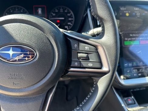 Used 2023 Subaru Outback Premium image 28
