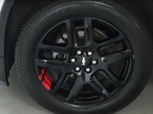 Used 2020 Chevrolet Traverse Premier w/ Redline Edition FWD image 42