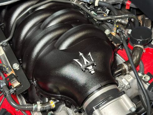 Used 2016 Maserati GranTurismo MC Centennial RWD image 39