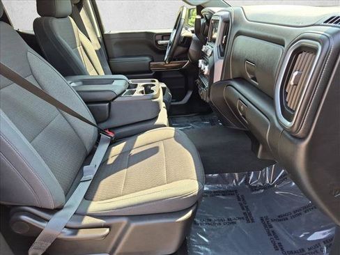 Used 2019 GMC Sierra 1500 SLE w/ SLE Value Package AWD/4WD image 19
