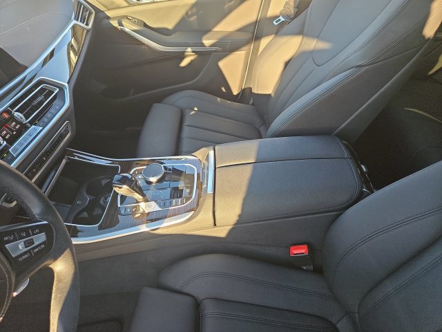 Used 2021 BMW X5 sDrive40i w/ Convenience Package RWD image 21