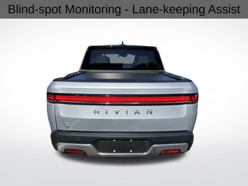 Used 2022 Rivian R1T Launch Edition image 8