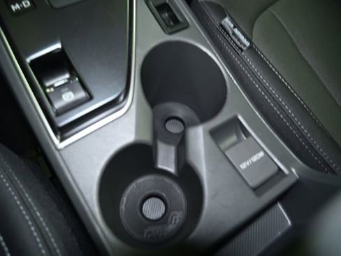 Used 2025 Subaru Crosstrek 2.5i Premium w/ Crosstrek Mirror Package image 27