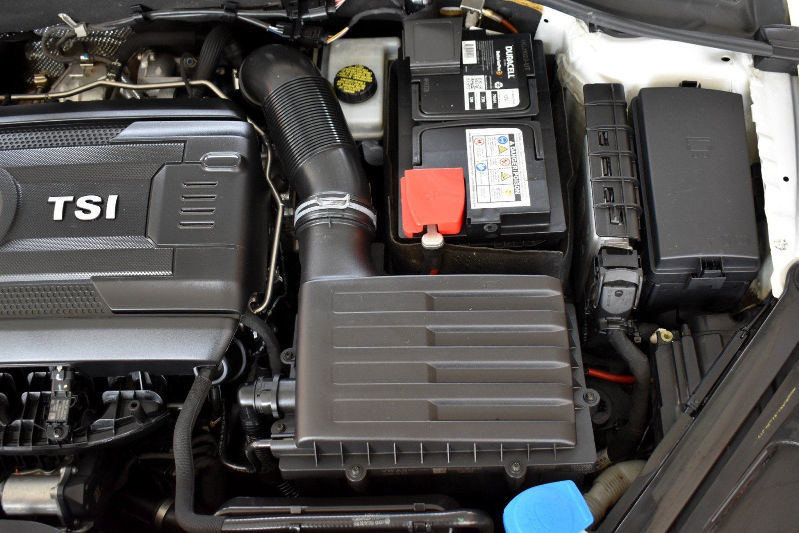Used 2019 Volkswagen GTI SE FWD image 50