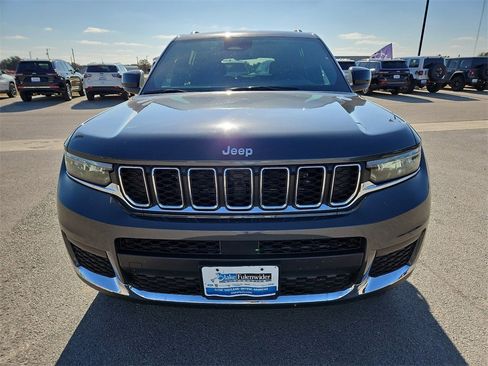 New 2025 Jeep Grand Cherokee L Laredo w/ Luxury Tech Group I image 11