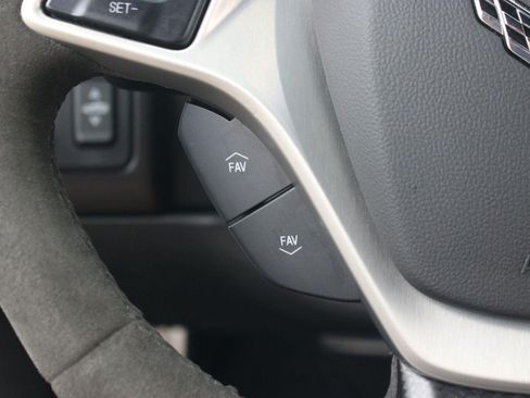 Used 2019 Chevrolet Corvette Z06 RWD image 22