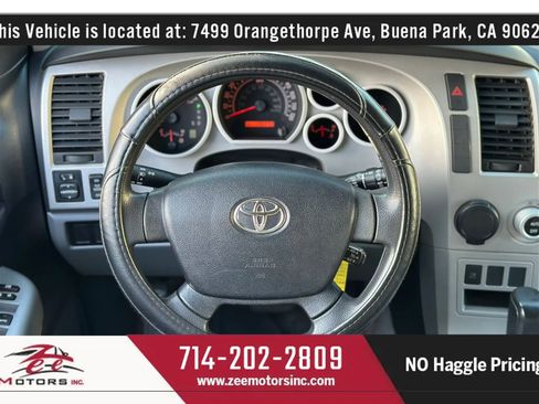 Used 2008 Toyota Sequoia SR5 RWD image 18