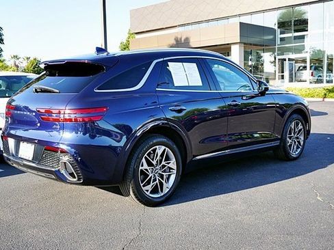 Used 2024 Genesis GV70 2.5T w/ Advanced Package AWD/4WD image 8