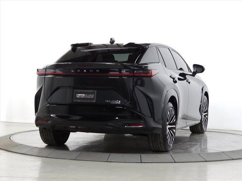 Used 2023 Lexus RZ 450e Premium image 10