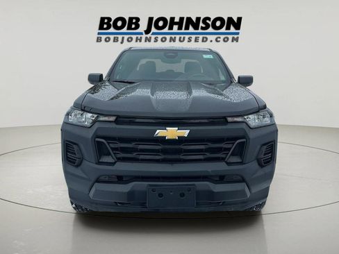 Used 2026 Chevrolet Colorado W/T w/ Advanced Trailering Package image 2