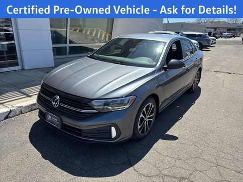 Certified 2023 Volkswagen Jetta Sport FWD image 4