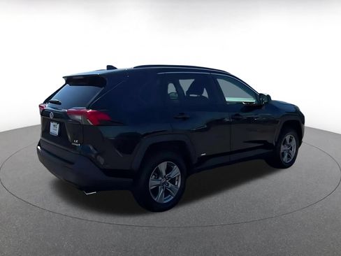 Used 2024 Toyota RAV4 LE AWD/4WD image 13