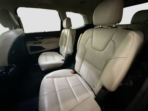 Used 2020 Kia Telluride EX w/ EX Premium Package AWD/4WD image 26