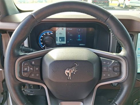 Used 2023 Ford Bronco Outer Banks image 19