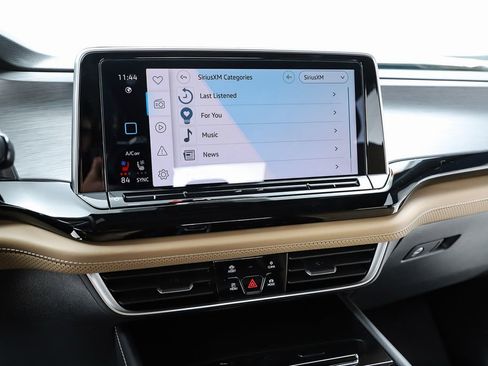 New 2026 Volkswagen Atlas Cross Sport SE image 64