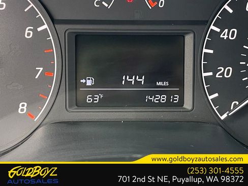 Used 2013 Nissan Sentra S FWD image 20
