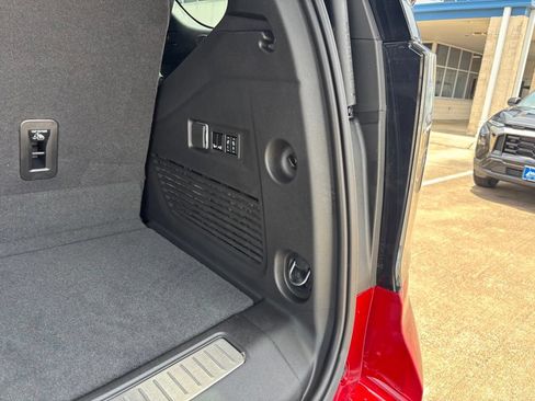 New 2026 Chevrolet Tahoe Premier w/ Sun And Tow Package RWD image 18