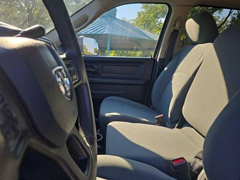 Used 2016 RAM 2500 Tradesman w/ Chrome Appearance Group image 12